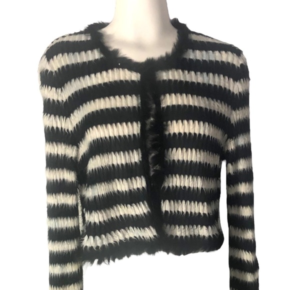 Joseph Ribkoff Jackets & Blazers - 𝅺Joseph Ribkoff Black and White Stripe Cropped Shawl Cardigan Jacket faux Fur